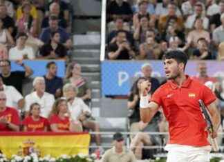 Revés en Deadspin: Carlos Alcaraz y pareja de dobles de EE. UU. avanzan en news-01082024-223536