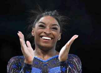 Juegos Olímpicos de París 2024: Simone Biles se recupera para recuperar el oro en gimnasia artística femenina news-01082024-224107