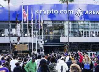 Estreno de estatua de Kobe y Gianna Bryant por los Lakers. news-03082024-074018