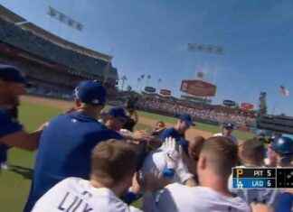 Teoscar Hernández conecta un sencillo ganador en la 10ma entrada, Dodgers vencen a los Piratas 6-5 news-12082024-032433