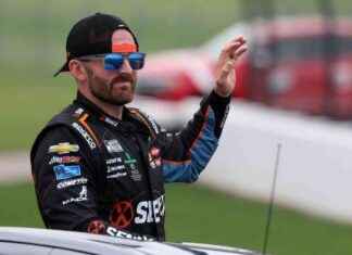 NASCAR despoja a Austin Dillon de elegibilidad en playoffs por accidentes news-15082024-071413