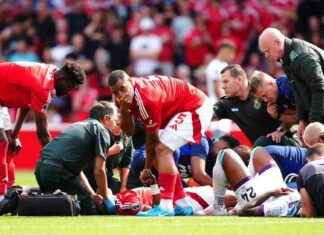 Lesión grave en la Premier League: la impactante imagen que causa dolor news-17082024-200631