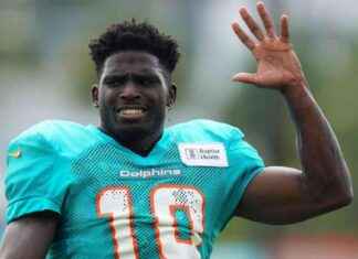 Tyreek Hill de los Dolphins se saltará los ejercicios en equipo durante la práctica con los Bucs – ESPN news-21082024-184711
