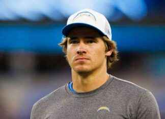 Jugadores y personal de los Chargers quedan atrapados en ascensor en hotel de Dallas antes de partido de pretemporada – CBSSports.com news-24082024-102852