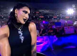 Ataque de Liv Morgan y Dirty Dom a Damian Priest tras Bash en Berlín news-03092024-111234