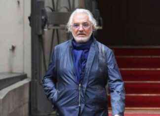 Mensaje de Flavio Briatore sobre el fichaje de Adrian Newey con Aston Martin news-10092024-113002