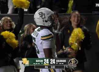 Espectacular atrapada de touchdown de Hal Presley para dar a Baylor una ventaja de 31-24 sobre Colorado. news-22092024-065627