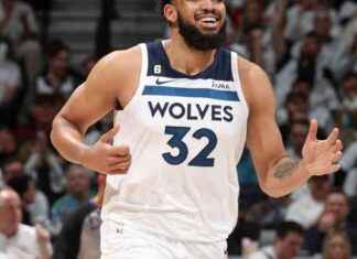 Rumores NBA: Karl-Anthony Towns Cambiado a los Knicks; T-Wolves Reciben a Julius Randle, Más news-28092024-054406