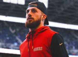 El receptor de los 49ers, Ricky Pearsall, regresa a los entrenamientos tras el tiroteo news-13102024-005101