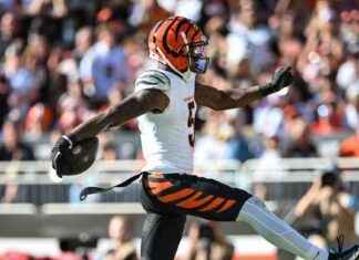 Posibles Rumores de la NFL: Tee Higgins Podría Estar Ausente para los Bengals vs. Eagles en la Semana 8 debido a una Lesión news-27102024-034022