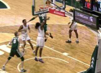Jaden Akins de Michigan State clava un AFICHE MASIVO vs. Niagara news-08112024-154746