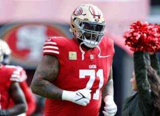 Trent Williams de los 49ers visto en scooter en el vestuario con lesiones en la rodilla y el talón news-28112024-054822