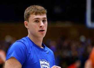 Cooper Flagg elogiado por los fanáticos de la CBB mientras el No. 11 de Duke arrasa a Seattle en una victoria de recuperación. news-30112024-060845