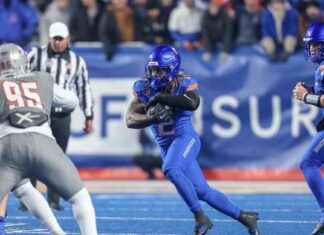 Ashton Jeanty: Candidato al Heisman Tras la Victoria de Boise State en el MWC ashton-jeanty-candidato-al-heisman-tras-la-victoria-de-boise-state-en-el-mwc