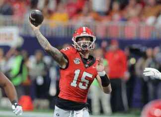 Carson Beck se someterá a resonancia magnética por lesión sufrida en la victoria del título de la SEC de Georgia contra Texas. carson-beck-se-someter-a-resonancia-magntica-por-lesin-sufrida-en-la-victoria-del-ttulo-de-la-sec-de-georgia-contra-texas