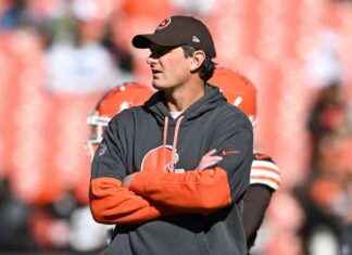Despido de Ken Dorsey y Entrenador de Línea Ofensiva de los Browns Después de Temporada 3-14 despido-de-ken-dorsey-y-entrenador-de-lnea-ofensiva-de-los-browns-despus-de-temporada-3-14