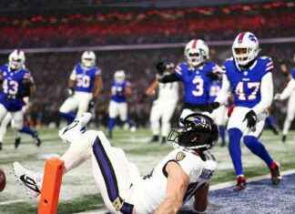 John Harbaugh Defiende a Mark Andrews Después de la Caída: Ravens ‘No Estarían Aquí’ Sin TE. john-harbaugh-defiende-a-mark-andrews-despus-de-la-cada-ravens-no-estaran-aqu-sin-te